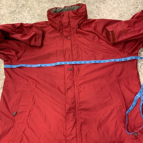Vintage LL Bean Women's Sz XL Gore-Tex Rain Jacket maroon W/ Hood - Picture 12 of 16